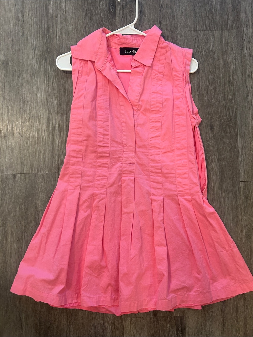 fab'rik Pink Collared Sleeveless Pleated Dress